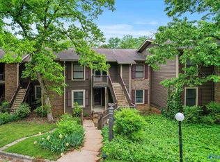 2094 Woodlawn Dr SW UNIT 2094, Huntsville, AL 35802