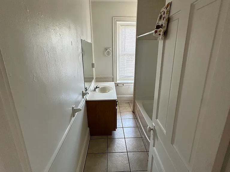 14 E Market St #6 — Photo 17