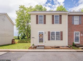214 Kadies Ln, Edinburg, VA 22824