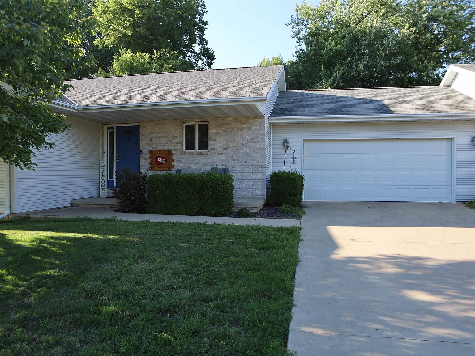 4 Thomas Ct, Mackinaw, IL 61755 Zillow