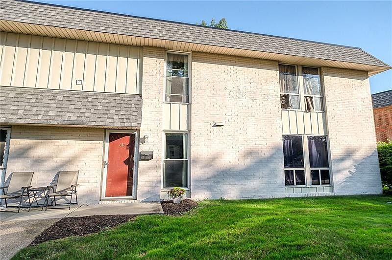 1st image of 318 College Park Dr
