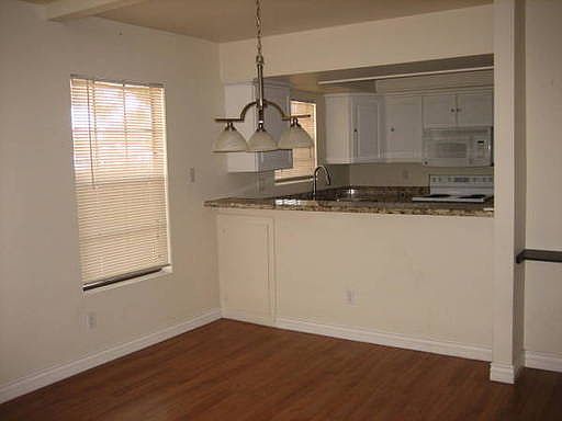 3rd image of 20 S Buena Vista Ave Unit 101