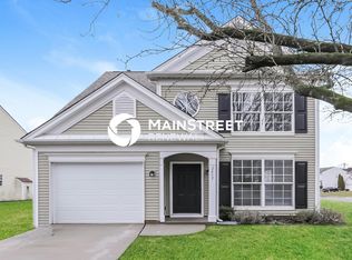 2417 Sawyer Dr, Charlotte, NC 28213