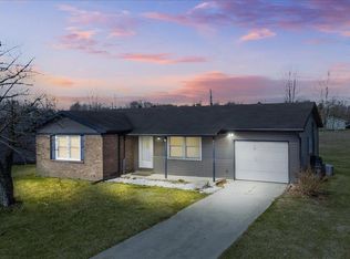 327 Eastbrook Dr, Decatur, IN 46733