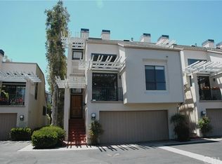 22 Longshore #33, Irvine, CA 92614