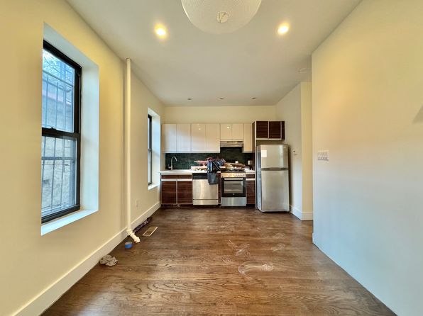 557 Franklin Ave APT 7