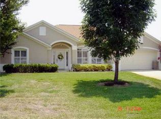 36832 Whispering Wind St, Grand Island, FL 32735