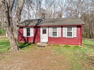 388 Chopmist Hill Rd, Glocester, RI 02814