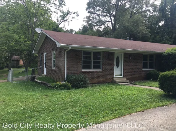 698 New St, Radcliff, KY 40160