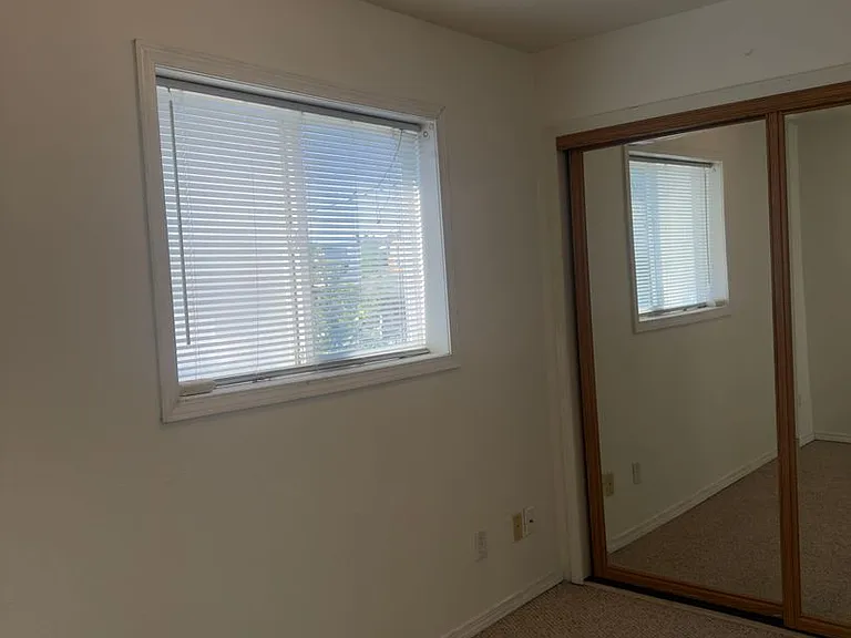 3938 NE 6th Ave #A — Photo 13