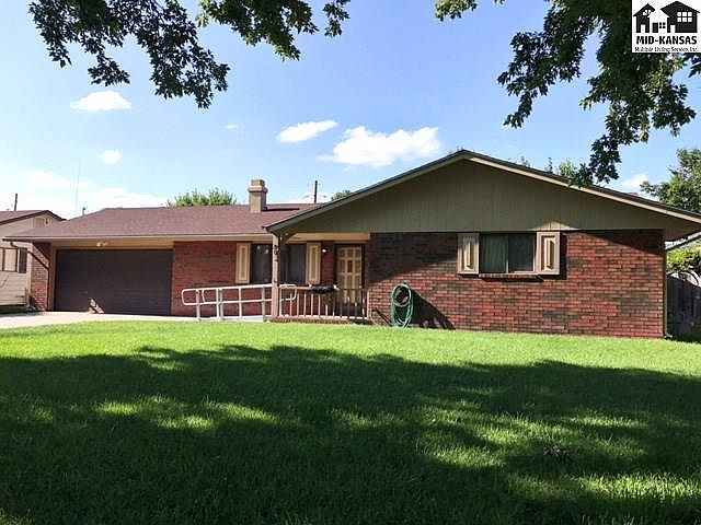 1st image of 702 Idlewild Dr