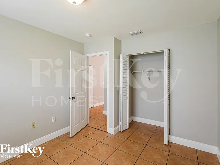 10352 SW 208th Ln — Photo 16