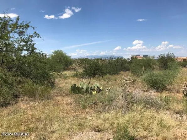 876 S Houghton Rd #2, Vail, AZ 85641