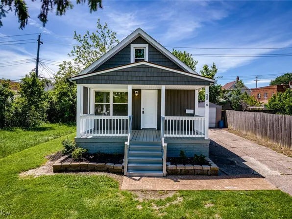 3518 W 97th St, Cleveland, OH 44102