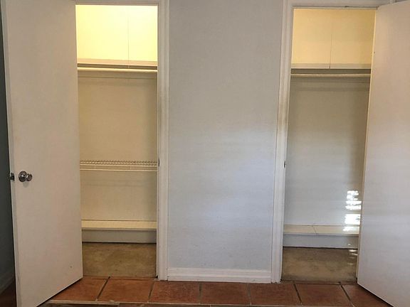 3rd image of 618 Palmer St #B