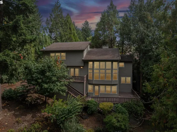 1593 NW Jennifer Pl, Portland, OR 97229