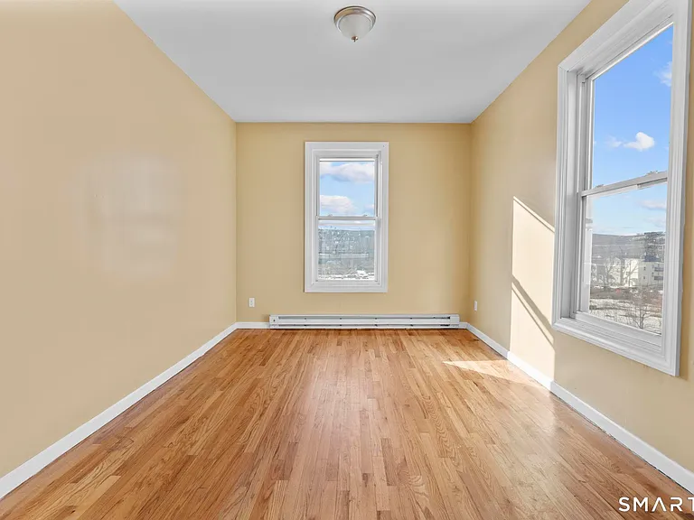 691 S Main St #3 — Photo 14