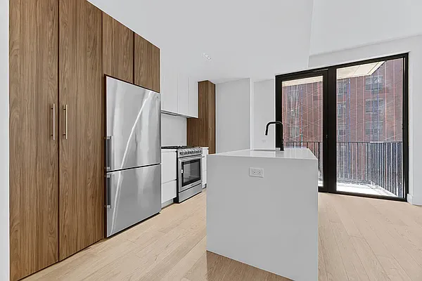 Rented by West 124th Manager LLC | media 67