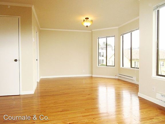 4th image of 4199 24th St APT 4