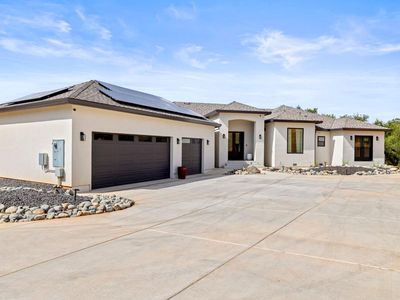 300 Dutch Ravine Ln, Newcastle, CA, 95658