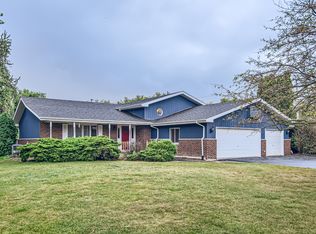 2809 E Cherry Ln, Crete, IL 60417