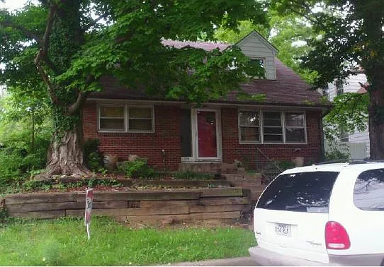 734 Linden St photo 1