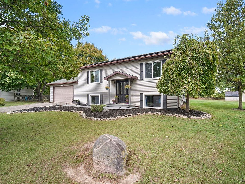 1st image of 4060 Tipton Woods Dr