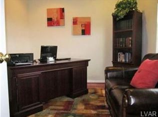 1130 Spring Ln, Easton, PA 18040