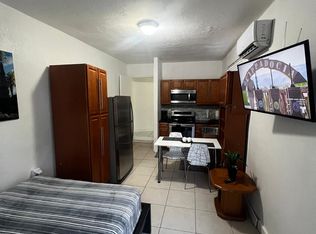 1140 NE 196th Ter, Miami, FL 33179