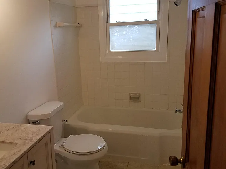 3301 E Jasper St — Photo 6