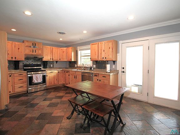 4th image of 1317 Oakhurst Rd