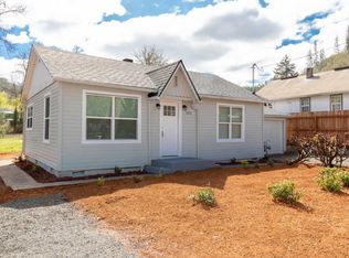 1851 SE Starmer St, Roseburg, OR 97470