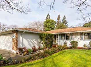 32 Mossglen Cir, Sacramento, CA 95826