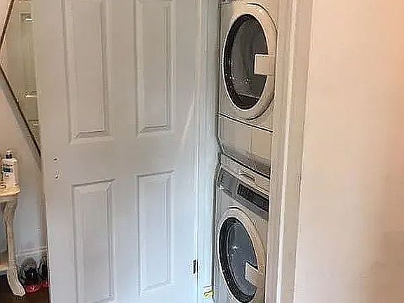 4th image of 328 W 19th St #3S