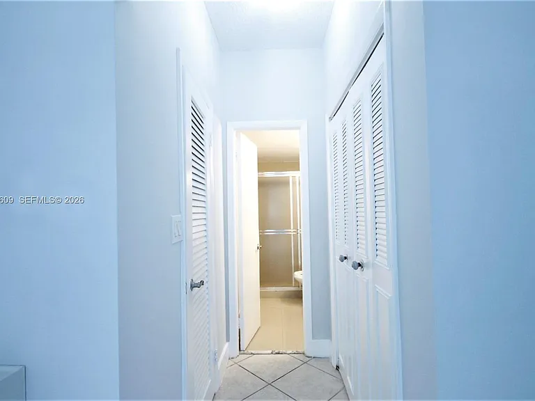 1455 N Treasure Dr #1A — Photo 14