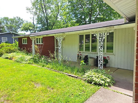 3rd image of 4741 Reed Rd