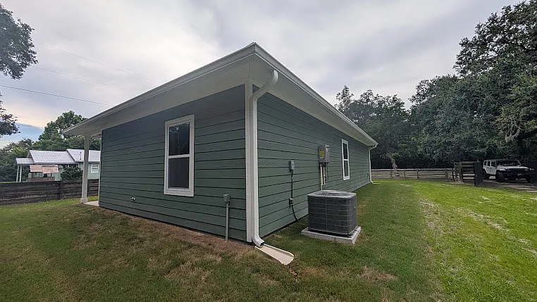 3325 S Palm Ave — Photo 13
