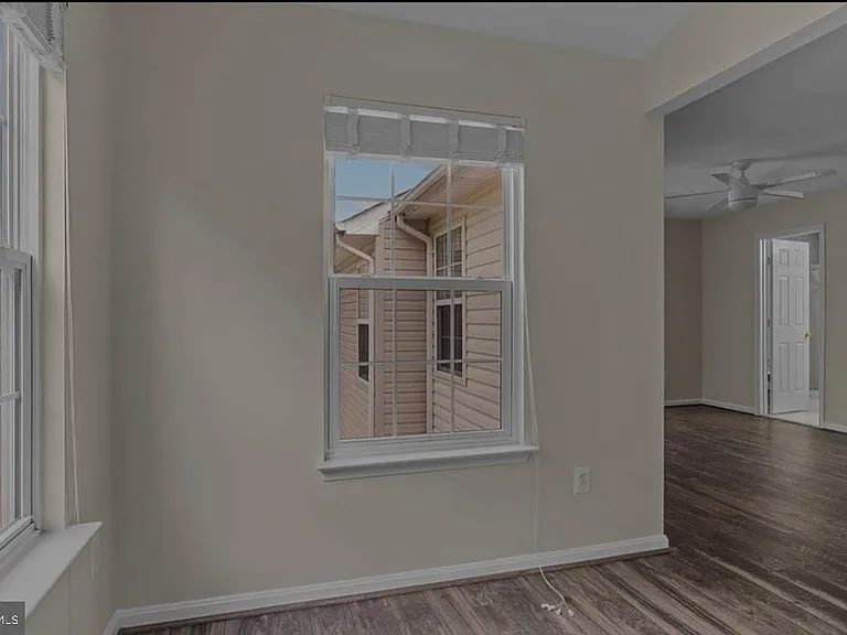 18763 Trident Sq — Photo 31
