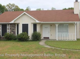 18224 Martha Dr, Zachary, LA 70791