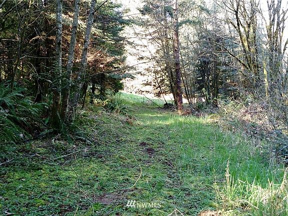 5th image of 181 A Chablis Lane
