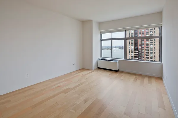 Rented by The Moinian Group | media 2