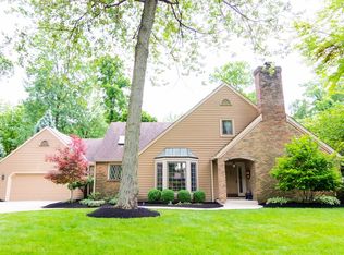 1369 Woodridge Rd, Marion, OH 43302