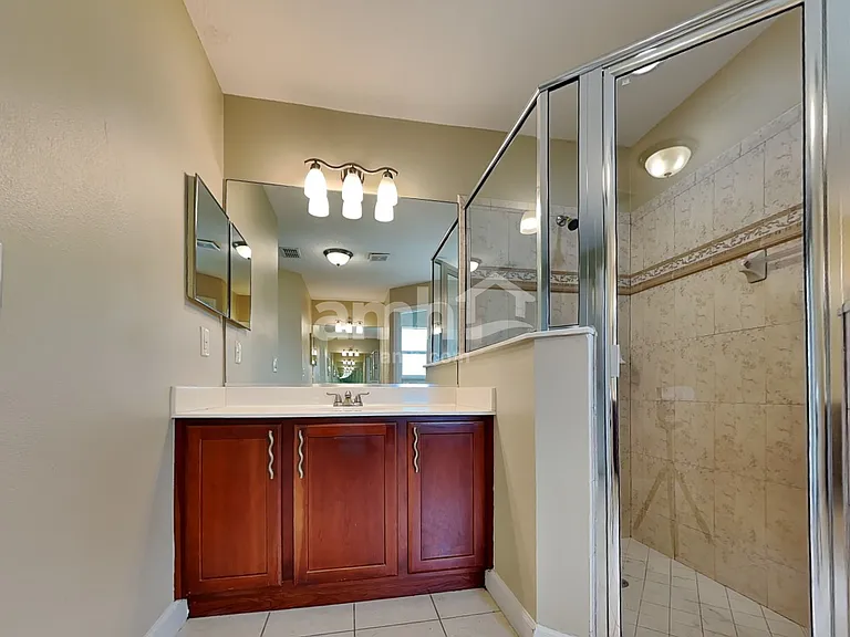 5940 NW Foust Cir — Photo 12