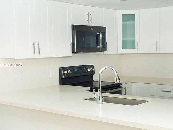 5th image of 7041 SW 42nd Pl
