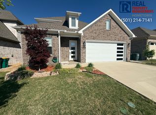 109 Fletcher Ridge Dr, Little Rock, AR 72223