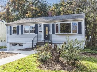 21 Arbor Dr, Norwalk, CT 06854