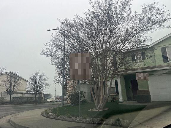 4th image of 46 Dawn Rose Ct
