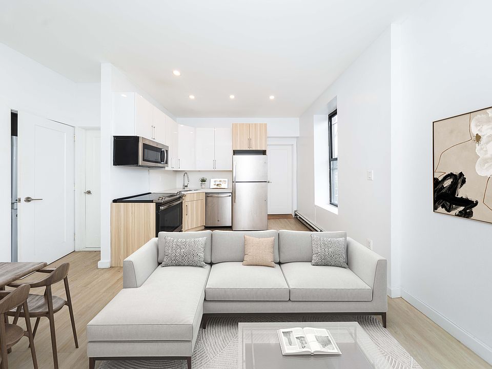 1st image of 654 Putnam Ave #2F