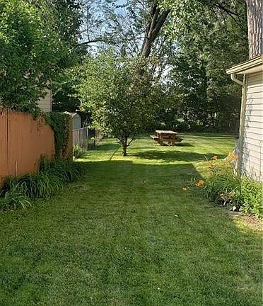 3rd image of 11816 Cooley Ave