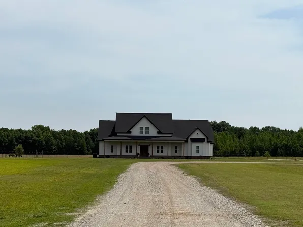 2110 Ponderosa Dr, Jonesboro, AR 72405